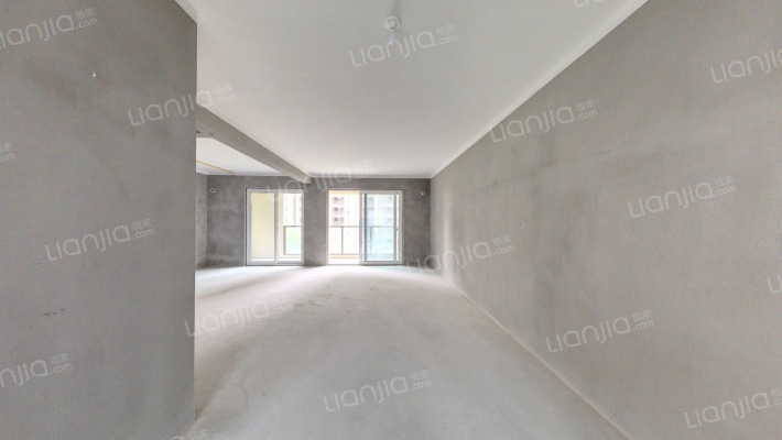 恒厚新东城阳光二手房实景图