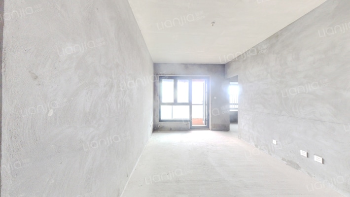 御峰四期尚城二手房实景图