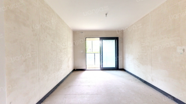 映湖十里二手房实景图