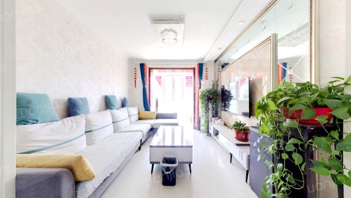 越秀园东区二手房实景图