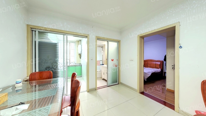 庄前新村二手房实景图