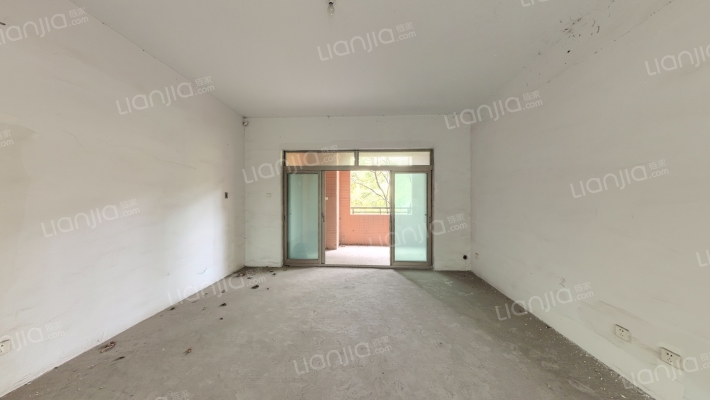 东骏湖景湾二手房实景图