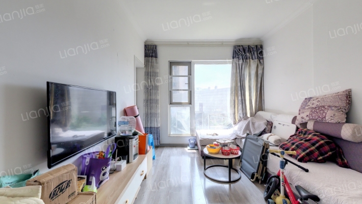 领地海纳时代二手房实景图