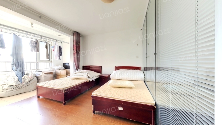 中国铁建国际城二手房实景图