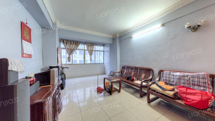 红十字会医院宿舍二手房实景图