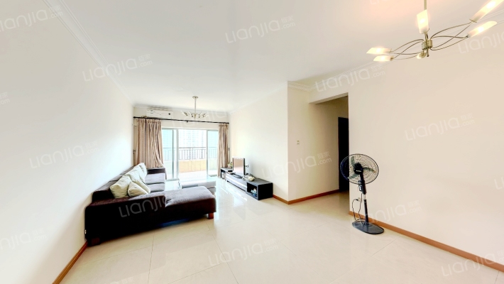 雅居乐新城塞纳湖二手房实景图