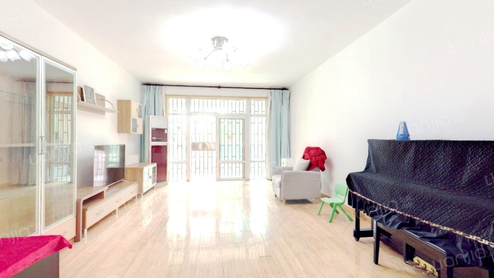 东方华尔兹二手房实景图