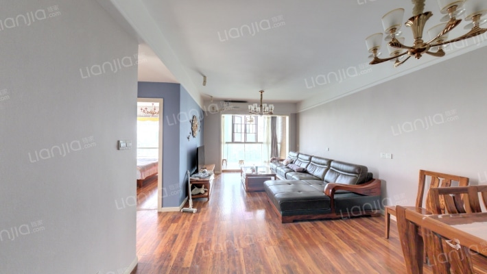 新城新世界二期二手房实景图