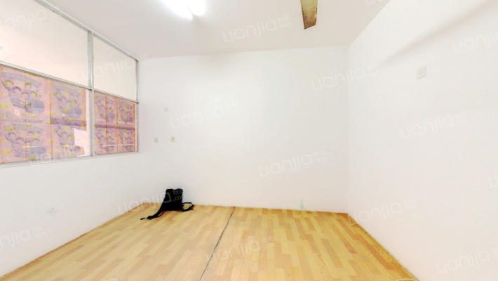 铁英街21号院二手房实景图