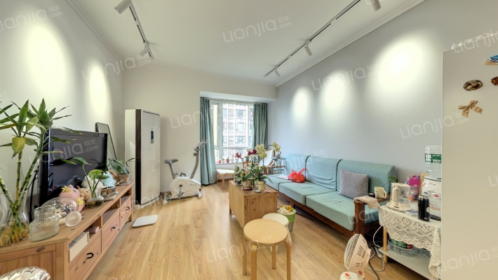 金科中心二手房实景图