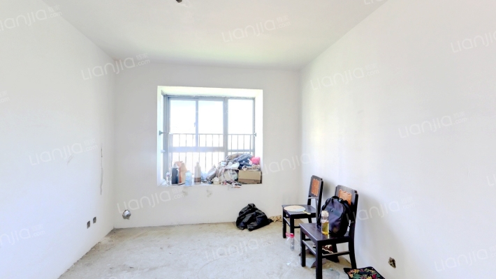 美湖家园二手房实景图