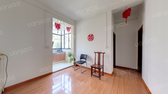 八一路389号二手房实景图