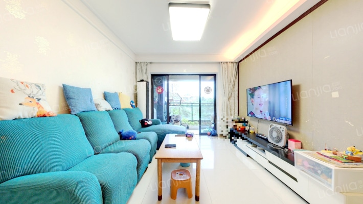 保利江岸花园二手房实景图