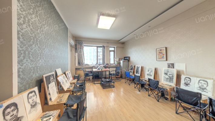 师大艺术产业园二手房实景图