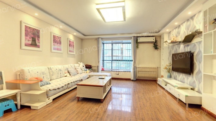 蔚蓝花城二手房实景图