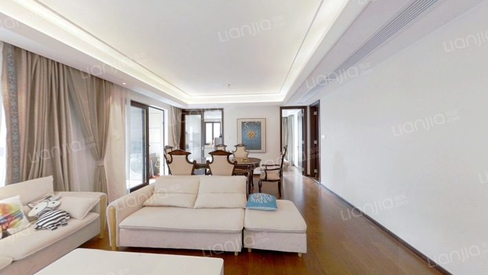 欢乐海岸三期二手房实景图