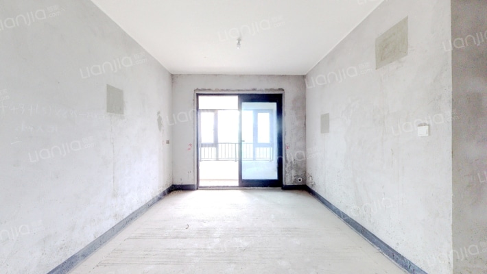 重庆融创文旅城汀兰岸二手房实景图