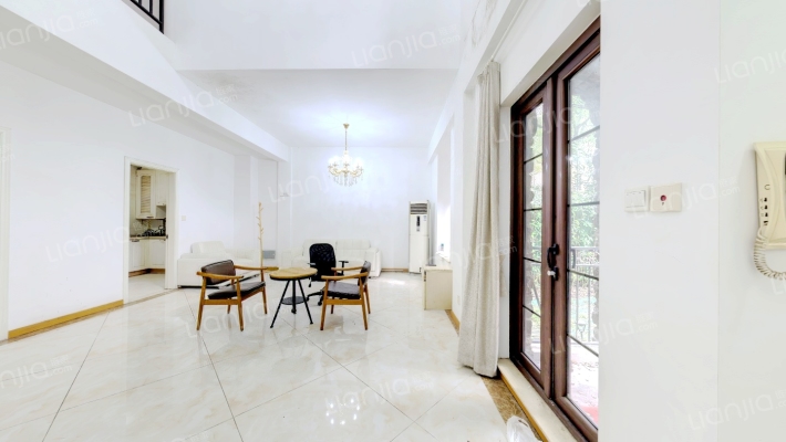 万科晶源(别墅)二手房实景图