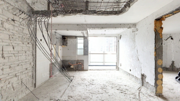 理想青年荟二手房实景图