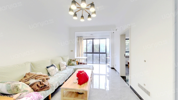 靖湖湾二手房实景图