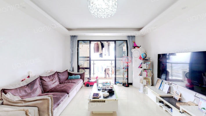 田禾塞纳河畔二手房实景图