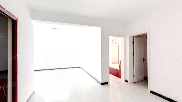 天伦锦城二区二手房实景图