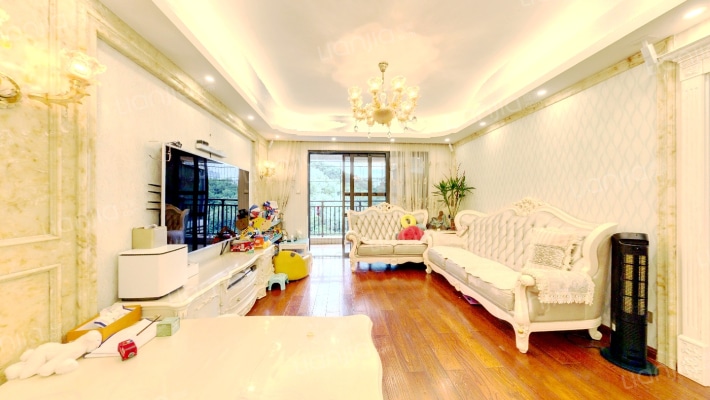 宝翠苑二手房实景图