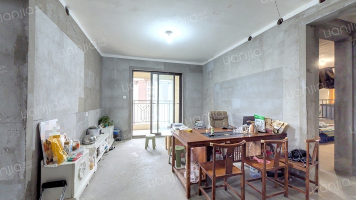 绿都澜湾椿园二手房实景图