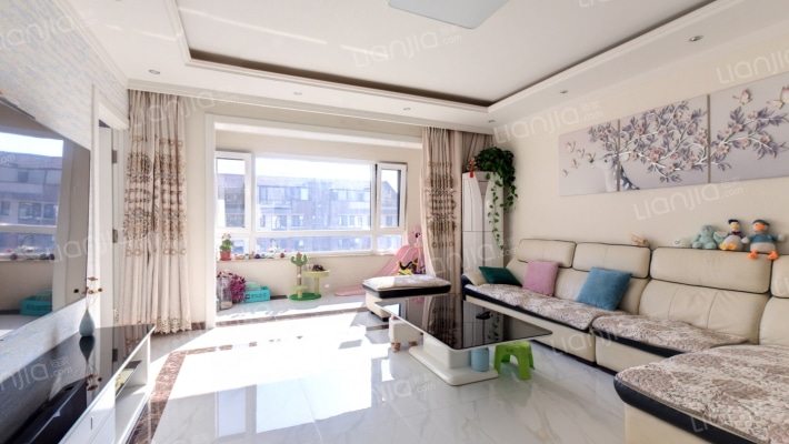 蓝河湾二手房实景图