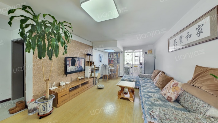 星宇花园泰莱小区二手房实景图