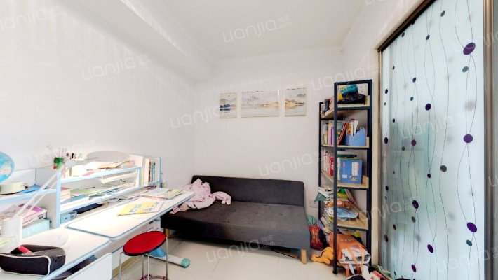 南方花园枫彩园北区二手房实景图