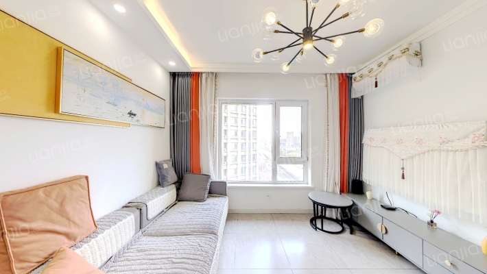 宏发英里蓝湾二手房实景图