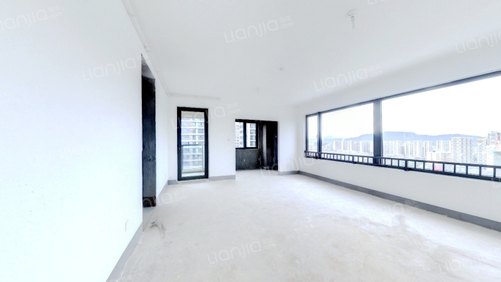 秦忆荣府北区二手房实景图