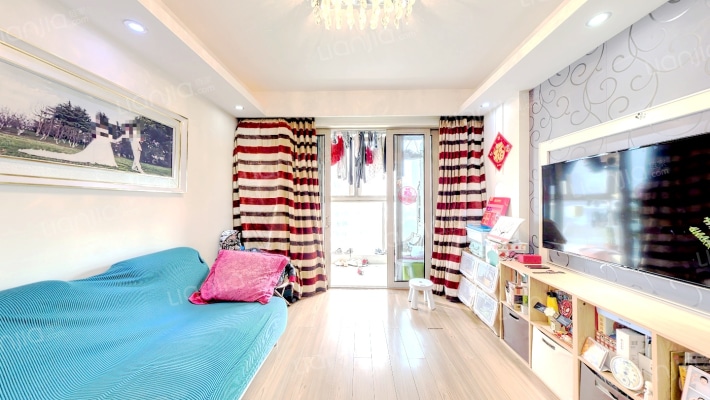 宝地东花园二手房实景图