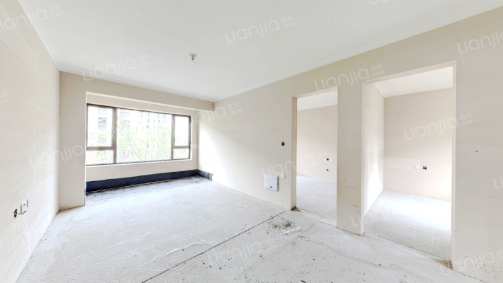 四季春晓二手房实景图