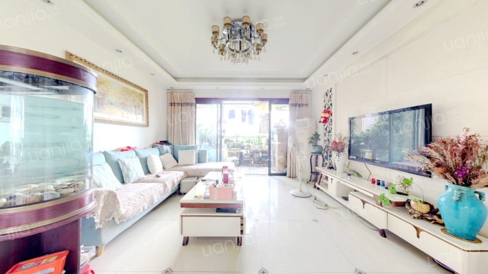 保利公园198玫瑰郡二手房实景图