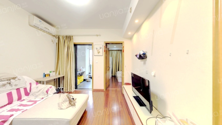 蓝光云鼎二手房实景图