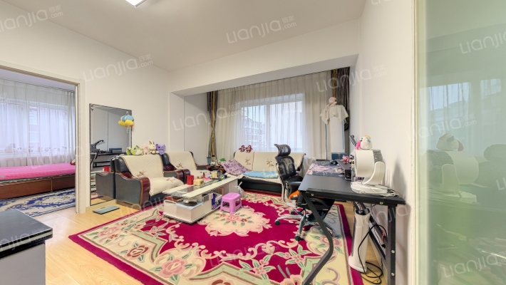 商圣嘉源二手房实景图