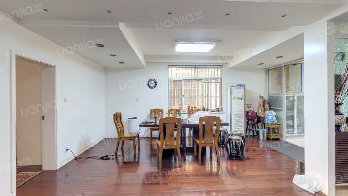 新苑一村二手房实景图