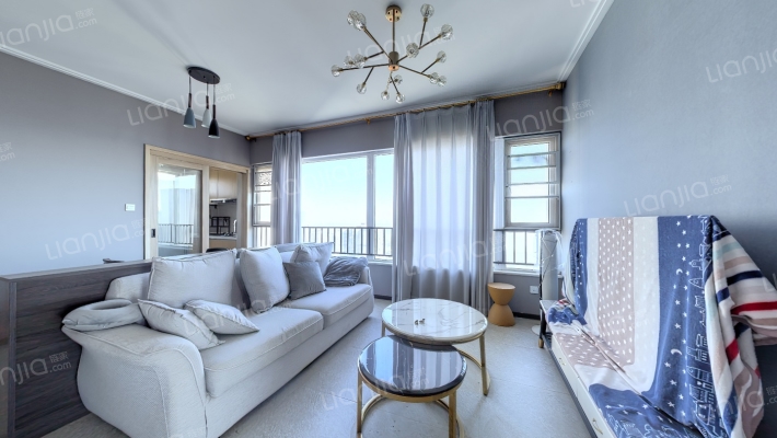 实地君兰汀岸二手房实景图