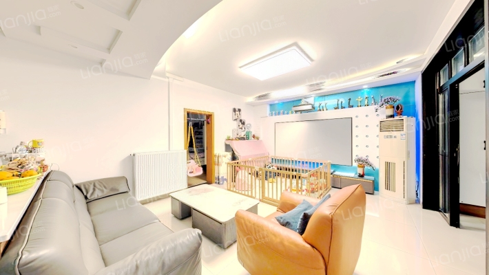 警苑小区二手房实景图