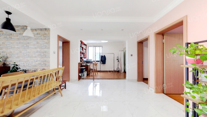 虹桥综合楼二手房实景图