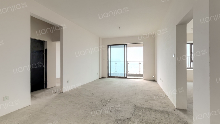 成都长虹天樾 二手房实景图