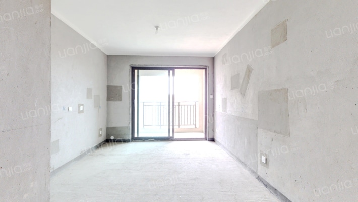 绿都紫荆华庭朗园二手房实景图