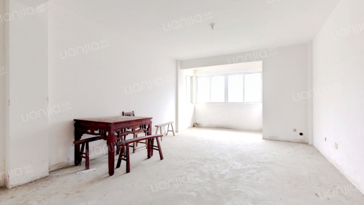 阳光家园南区二手房实景图