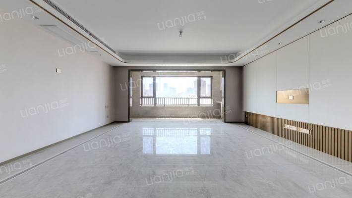 绿地IFC中央公馆四区二手房实景图