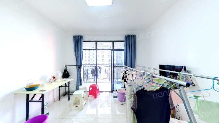 华侨假日中心二手房实景图