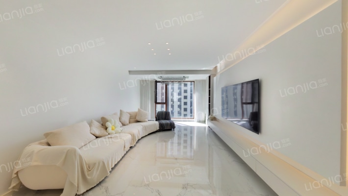 中海悦江府三期二手房实景图