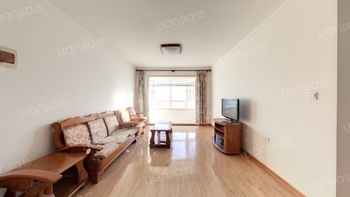 龙腾碧玉湾二手房实景图