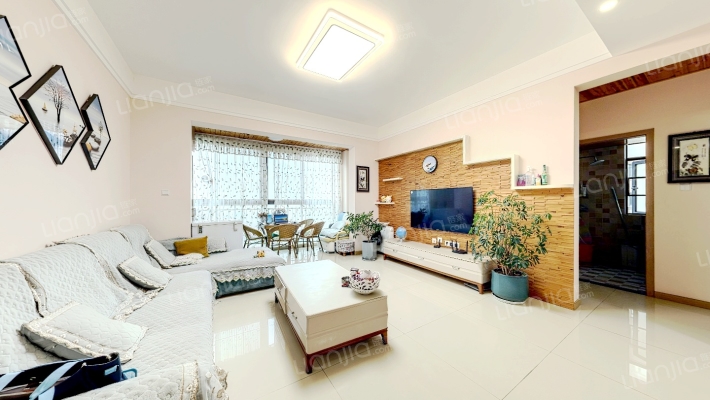 鹭湖宫五号社区二手房实景图